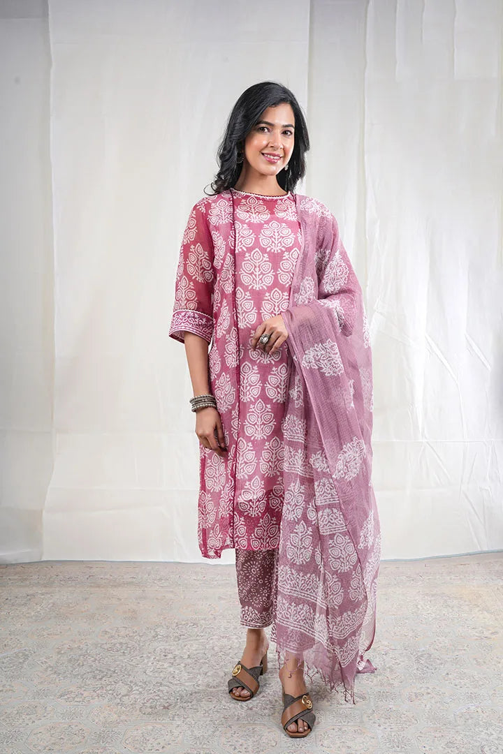 Aradhaya – Block Print Kota Doriya 3 Piece Suit Set in Maroon Color, Amba Collection – Ethnic Wear