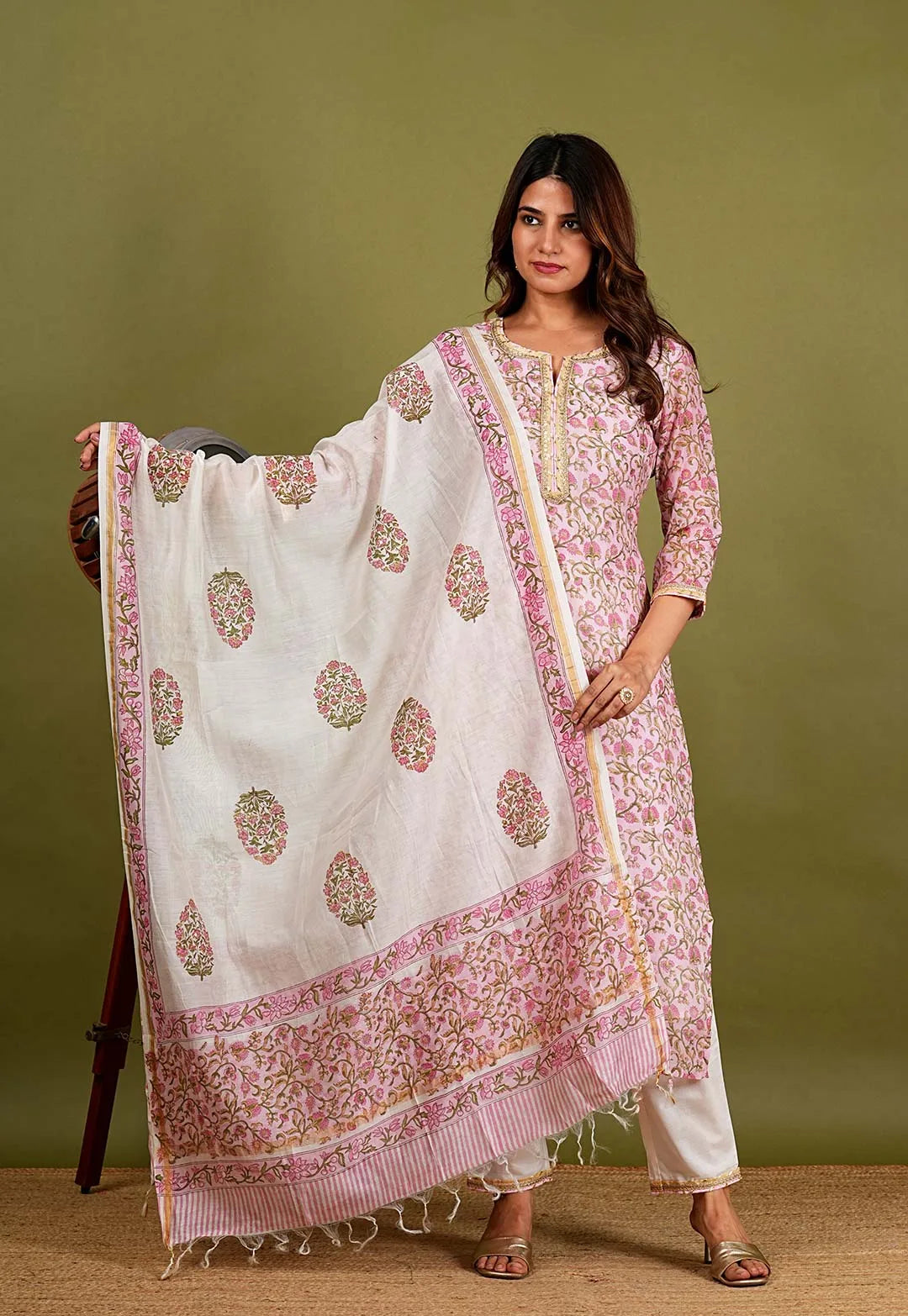 Varnika – Block Floral Print Chanderi Silk 3 Piece Suit Set in Pink Color, Tarangini Collection – Ethnic Wear