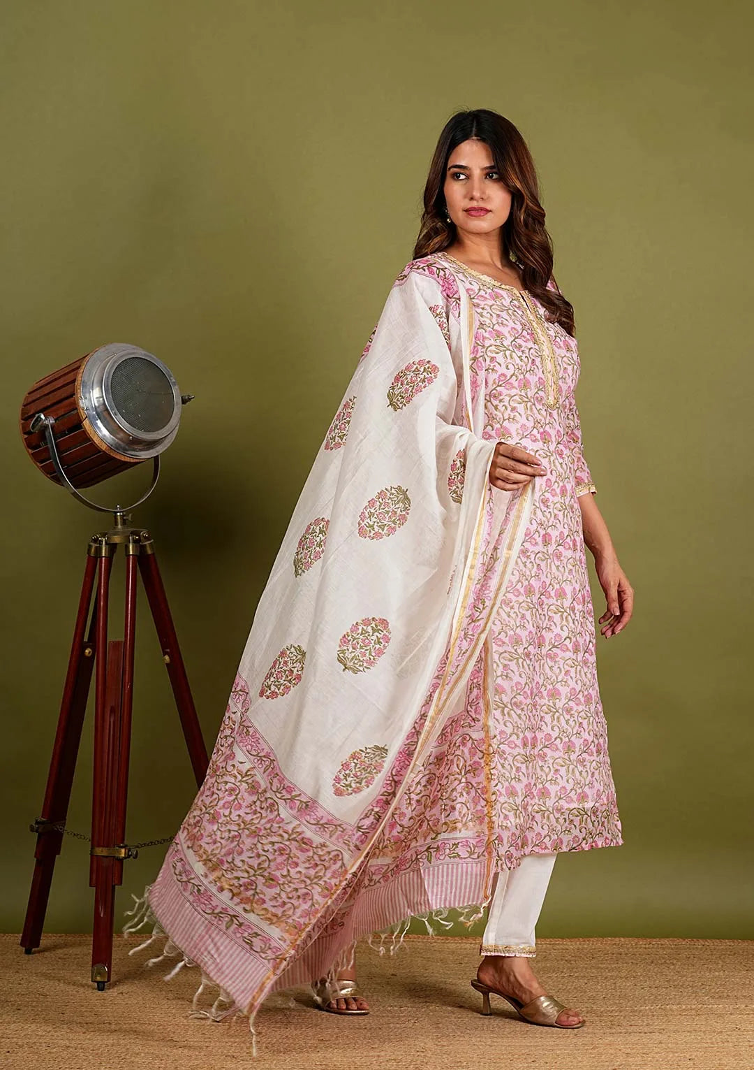 Varnika – Block Floral Print Chanderi Silk 3 Piece Suit Set in Pink Color, Tarangini Collection – Ethnic Wear