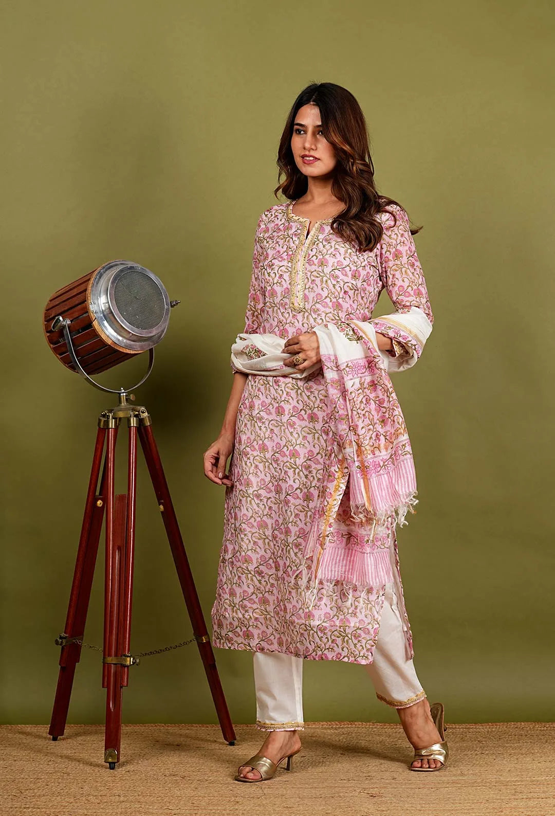Varnika – Block Floral Print Chanderi Silk 3 Piece Suit Set in Pink Color, Tarangini Collection – Ethnic Wear