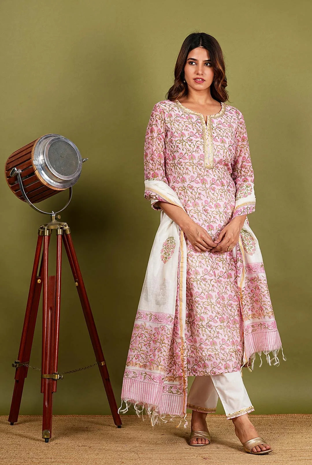 Varnika – Block Floral Print Chanderi Silk 3 Piece Suit Set in Pink Color, Tarangini Collection – Ethnic Wear