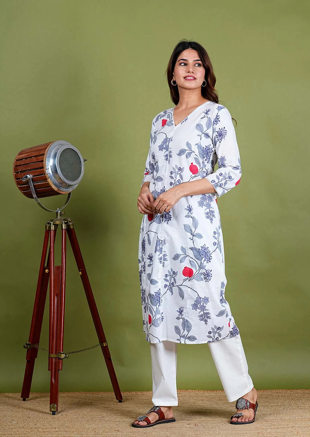 Anika – Floral Print Mul Cotton 2 Piece Kurta Set in White Color, Amba Collection – Ethnic Wear