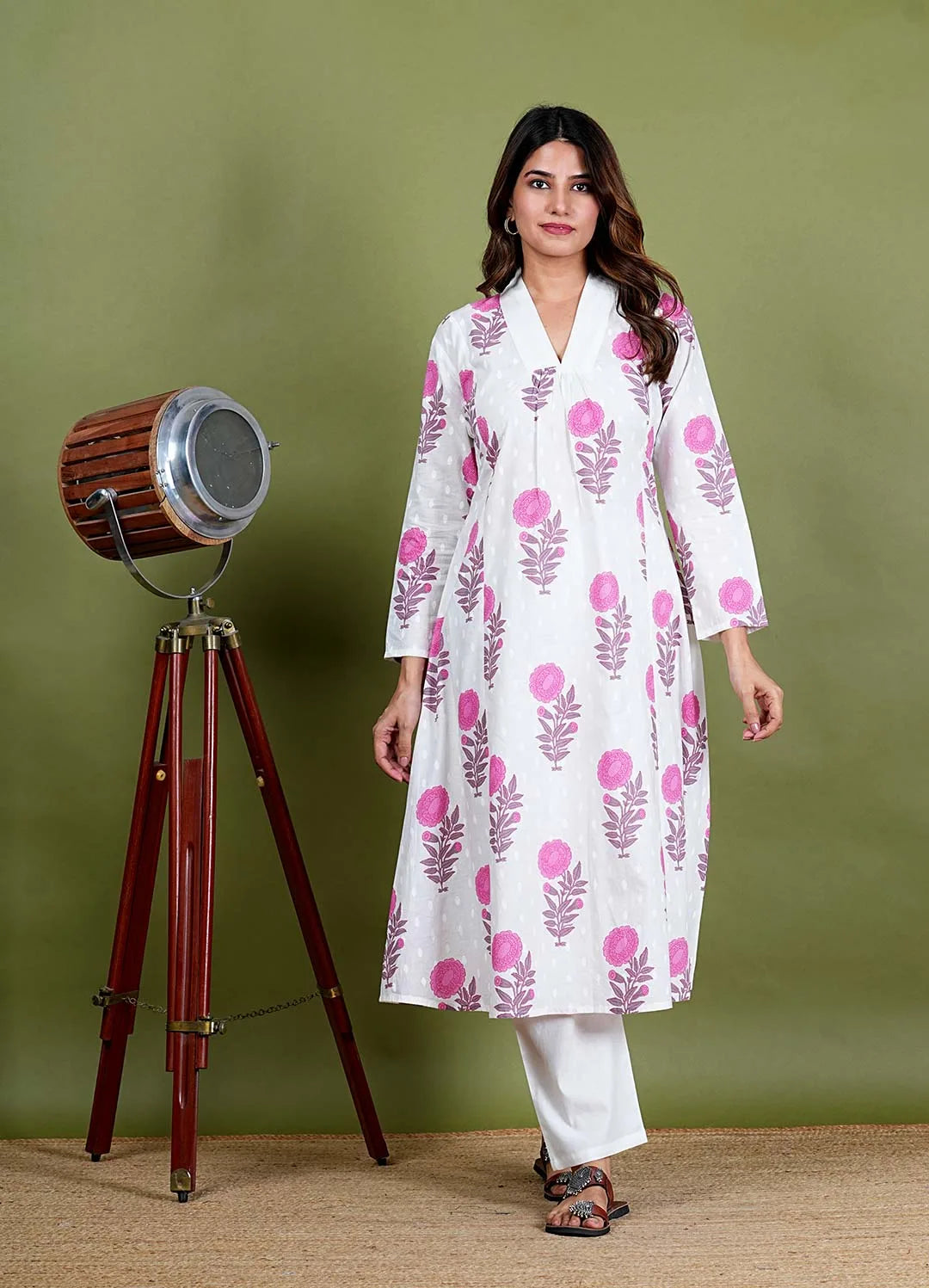 Adhita  - Floral Print Premium Cotton 2 Piece Kurta Set  in White Color, Amba Collection - Ethnic  Wear