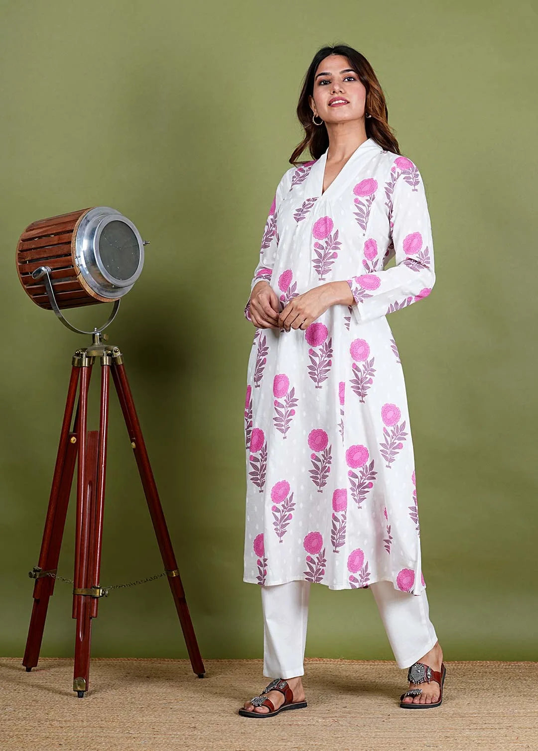 Adhita  - Floral Print Premium Cotton 2 Piece Kurta Set  in White Color, Amba Collection - Ethnic  Wear