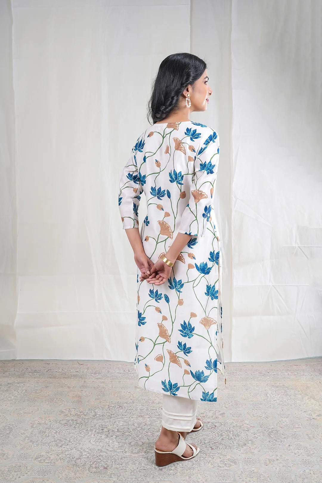 Vasanti – Floral Print Mul Chanderi 2 Piece Kurta Set in White Color Phalak Collection – Indian Wear