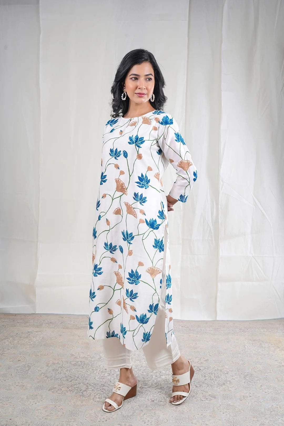 Vasanti – Floral Print Mul Chanderi 2 Piece Kurta Set in White Color Phalak Collection – Indian Wear