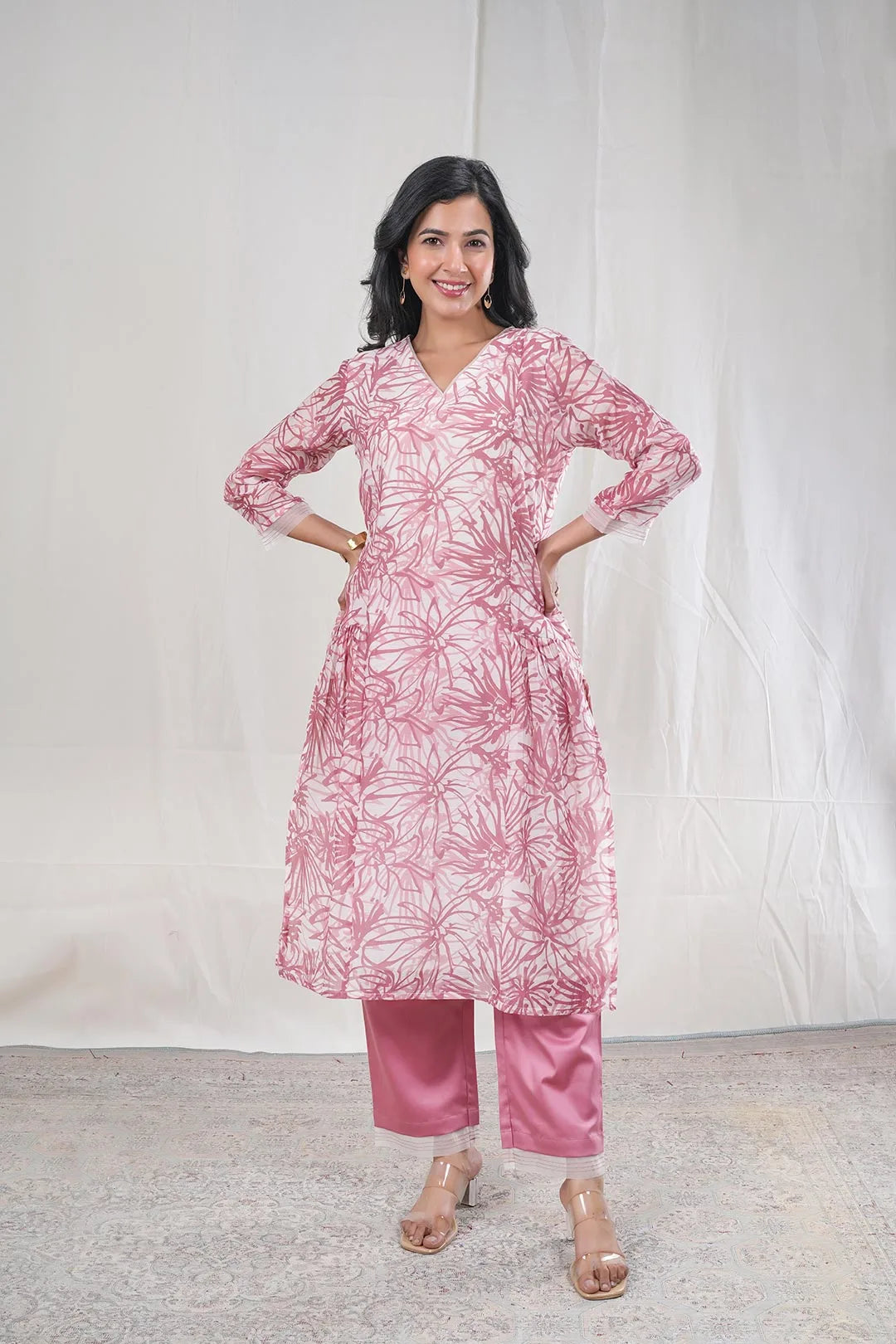 Yamika – Floral Print Mul Chanderi 2 Piece Kurta Set in Pink Color Phalak Collection – Indian Wear