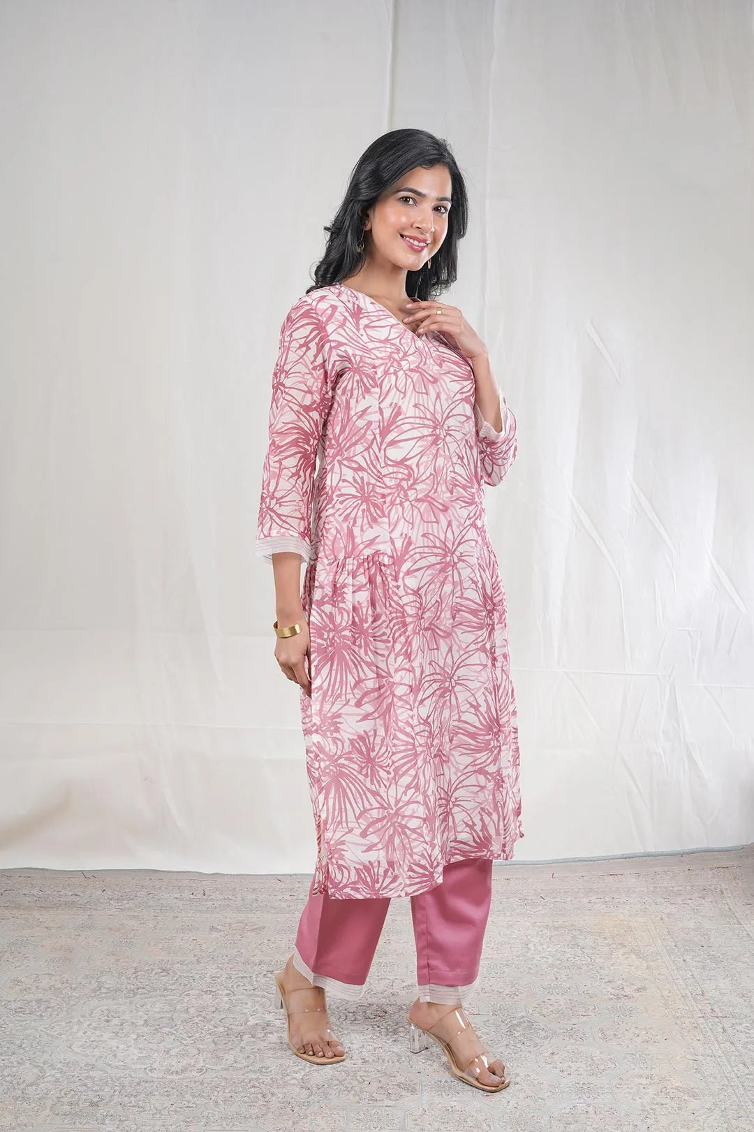 Yamika – Floral Print Mul Chanderi 2 Piece Kurta Set in Pink Color Phalak Collection – Indian Wear
