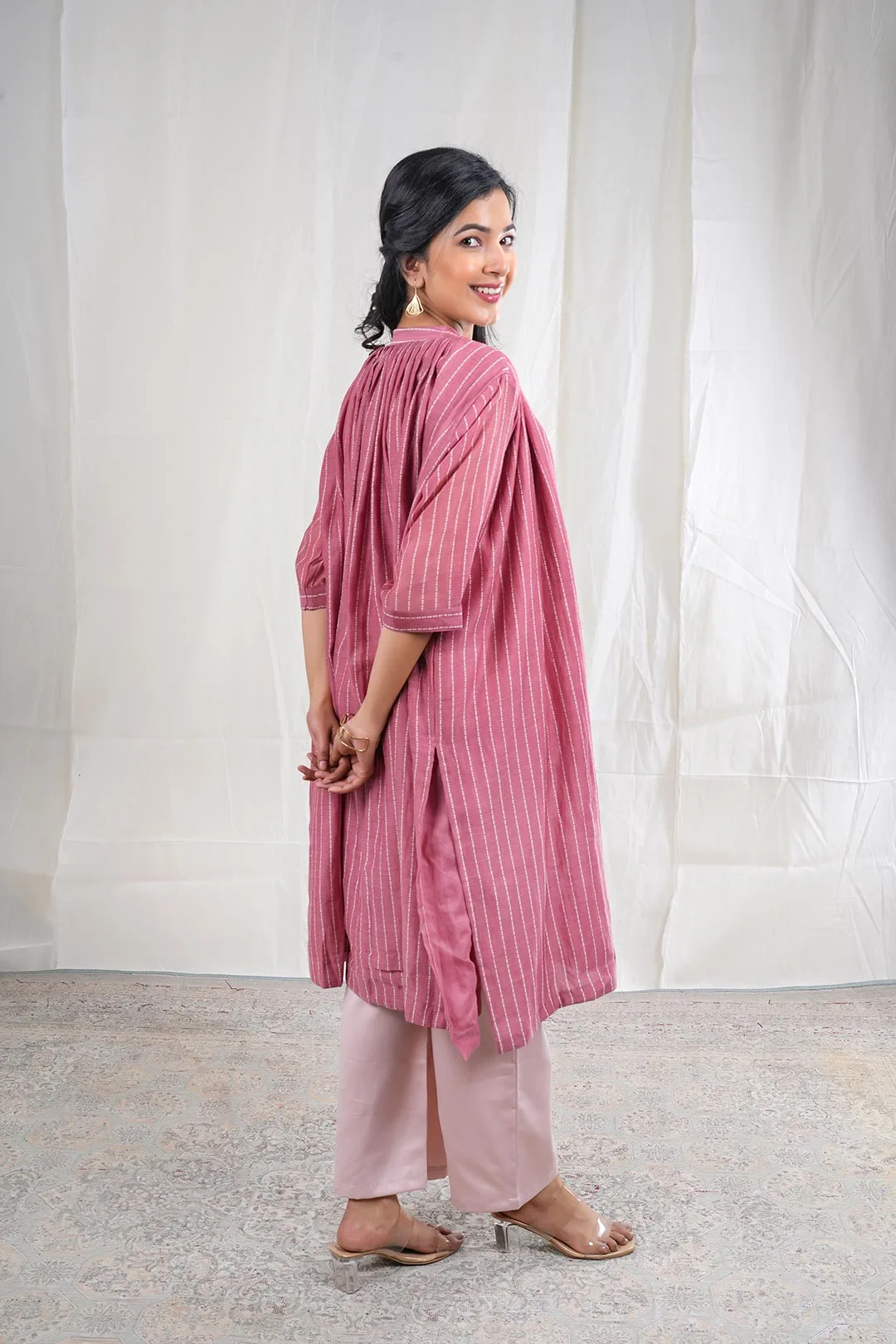 Gulabik - Stripe Print Mul Chanderi 2 Piece Kurta Set in Pink Color Phalak Collection  - Indian Wear - Image 6